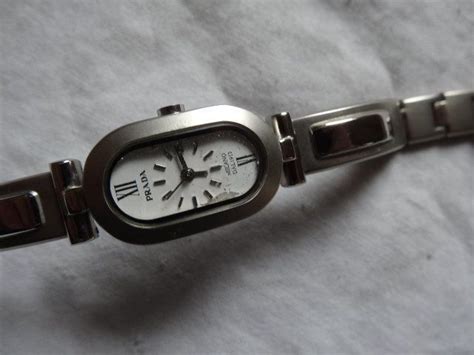 prada damen uhr